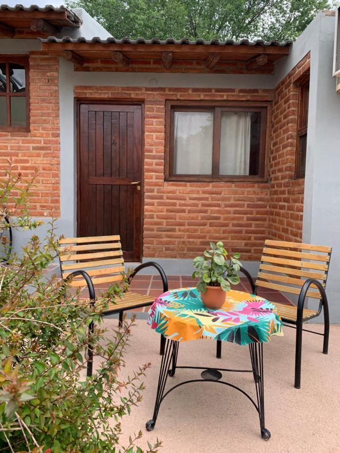 Cabanas Bosques Del Centro Mina Clavero Exterior photo